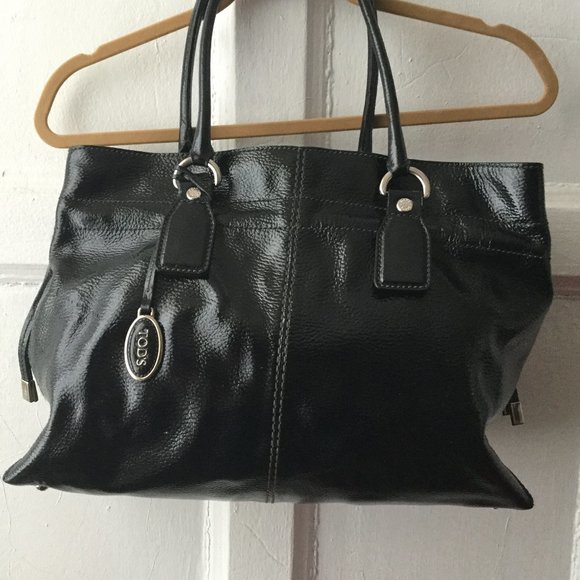 Tod's Ladies Shoulder Bag - Picture 2 of 11
